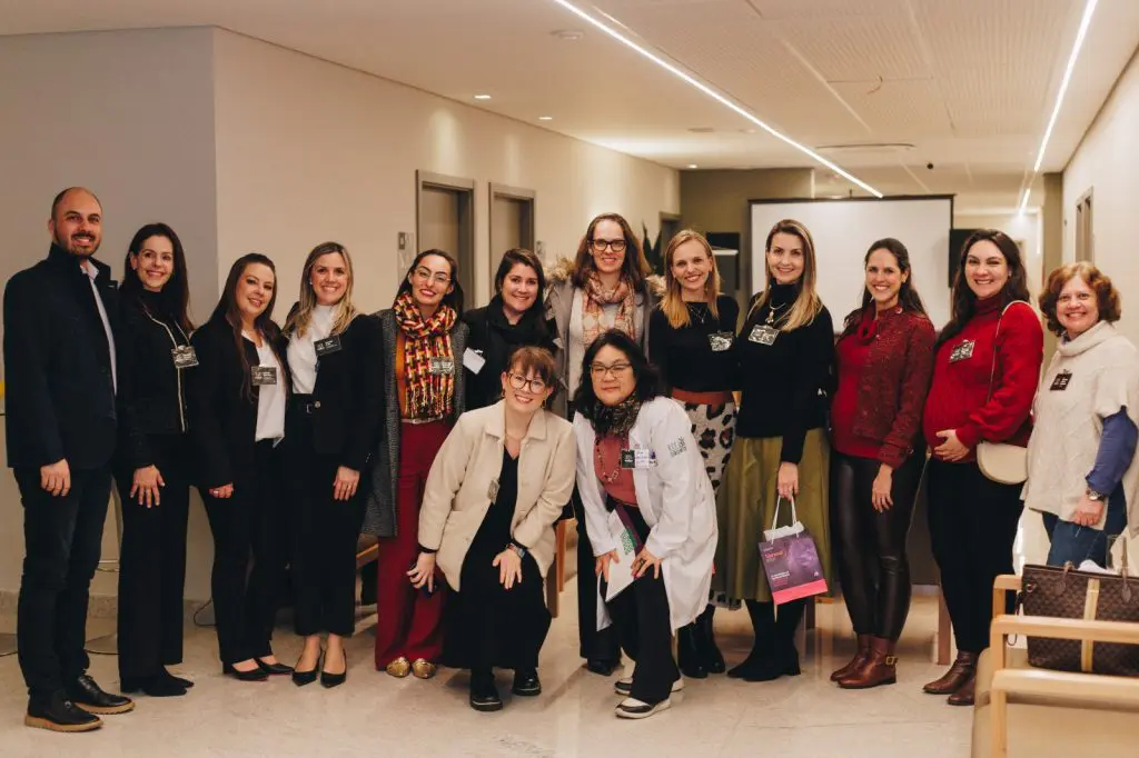 Importância do aleitamento materno vai muito além da infância