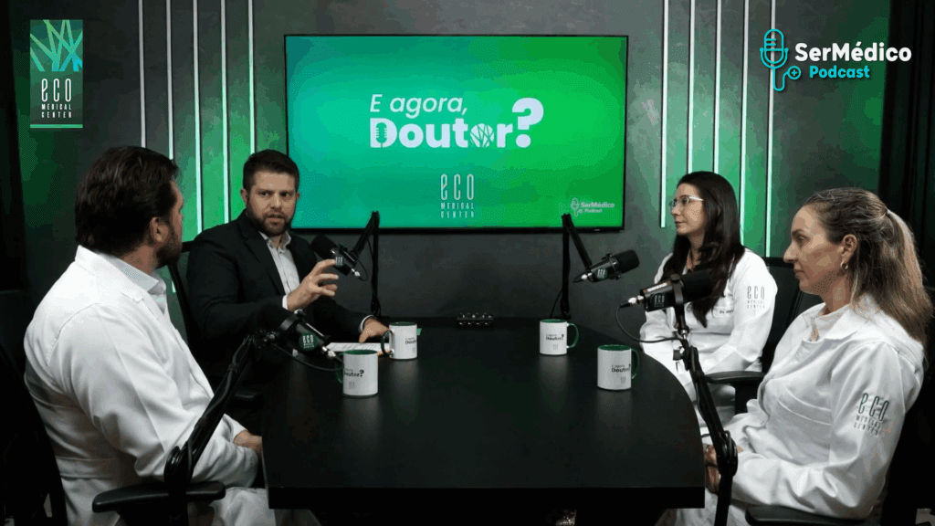 E agora, Doutor? #3 – OUTUBRO ROSA com Dr Cleverton Spautz e Dras Jainara Morari e Raquel Skrsypcsak