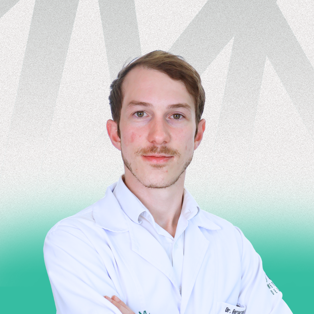 Dr. Bernardo Hespanhol