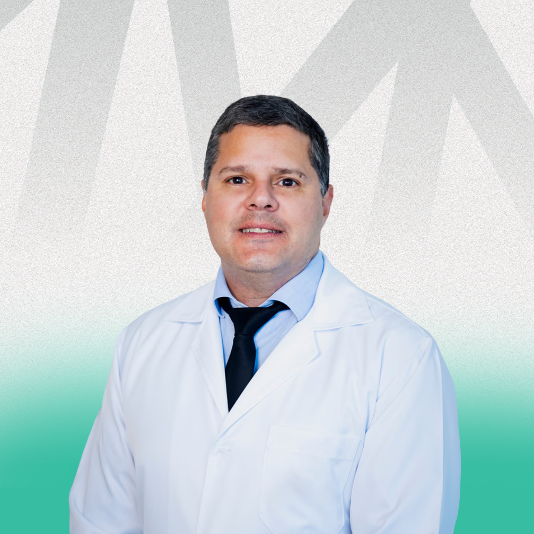 Dr. Daniel Carvalho