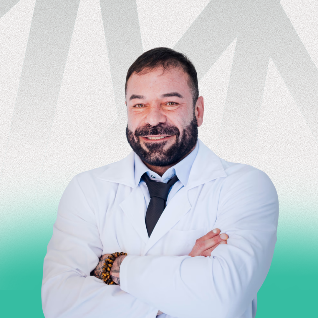 Dr. Leonardo Elias