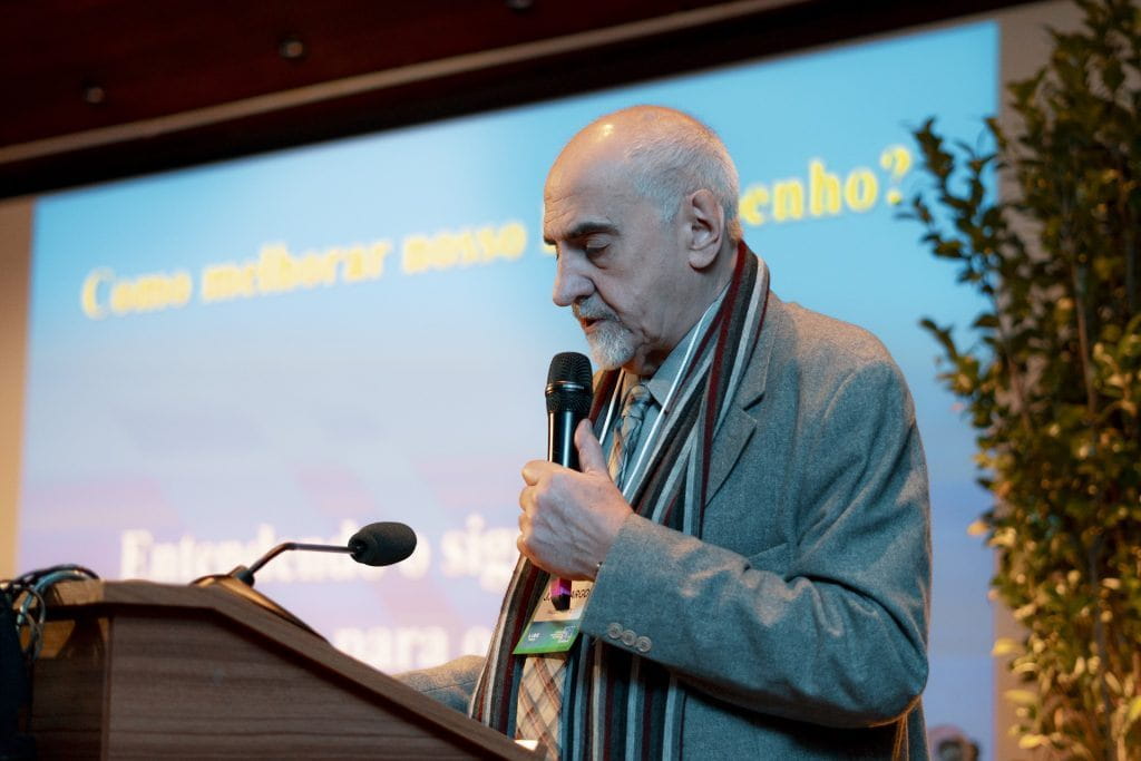 “Tecnologia e humanidade coexistem na Medicina”, diz o Dr. J. J. Camargo