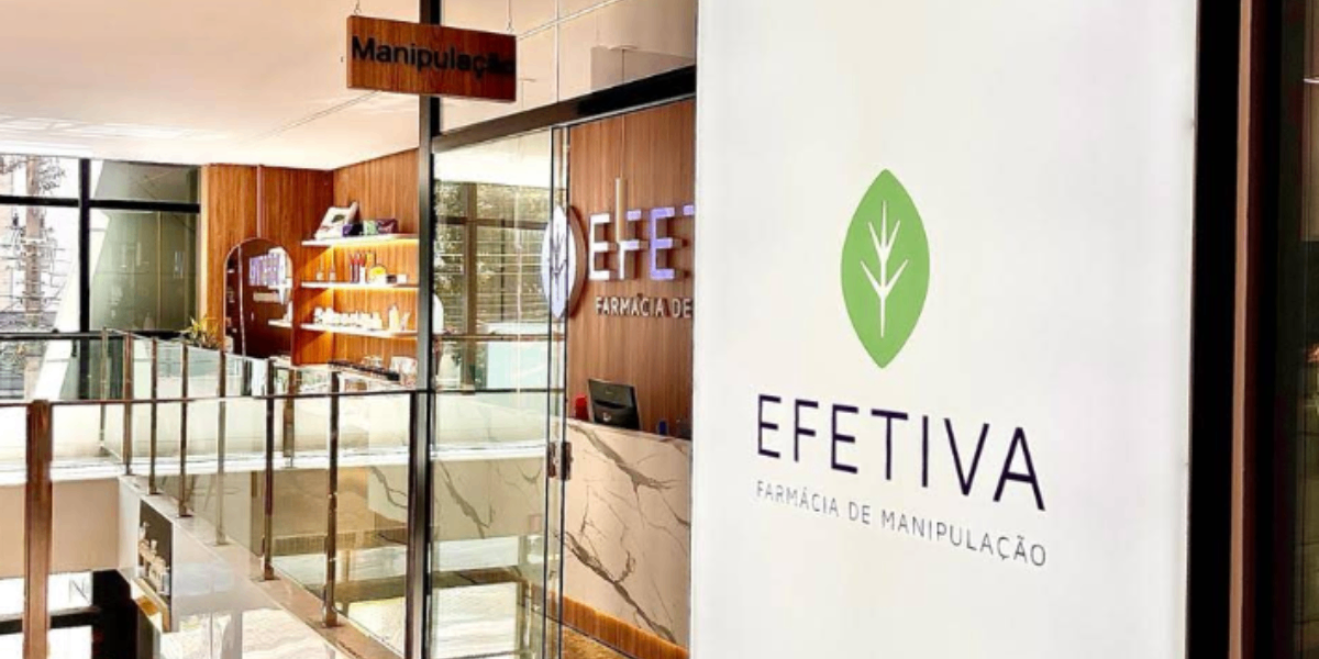 Fachada da Farmácia Efetiva, referência em manipulação de bioativos para apoio ao uso de canetas emagrecedoras