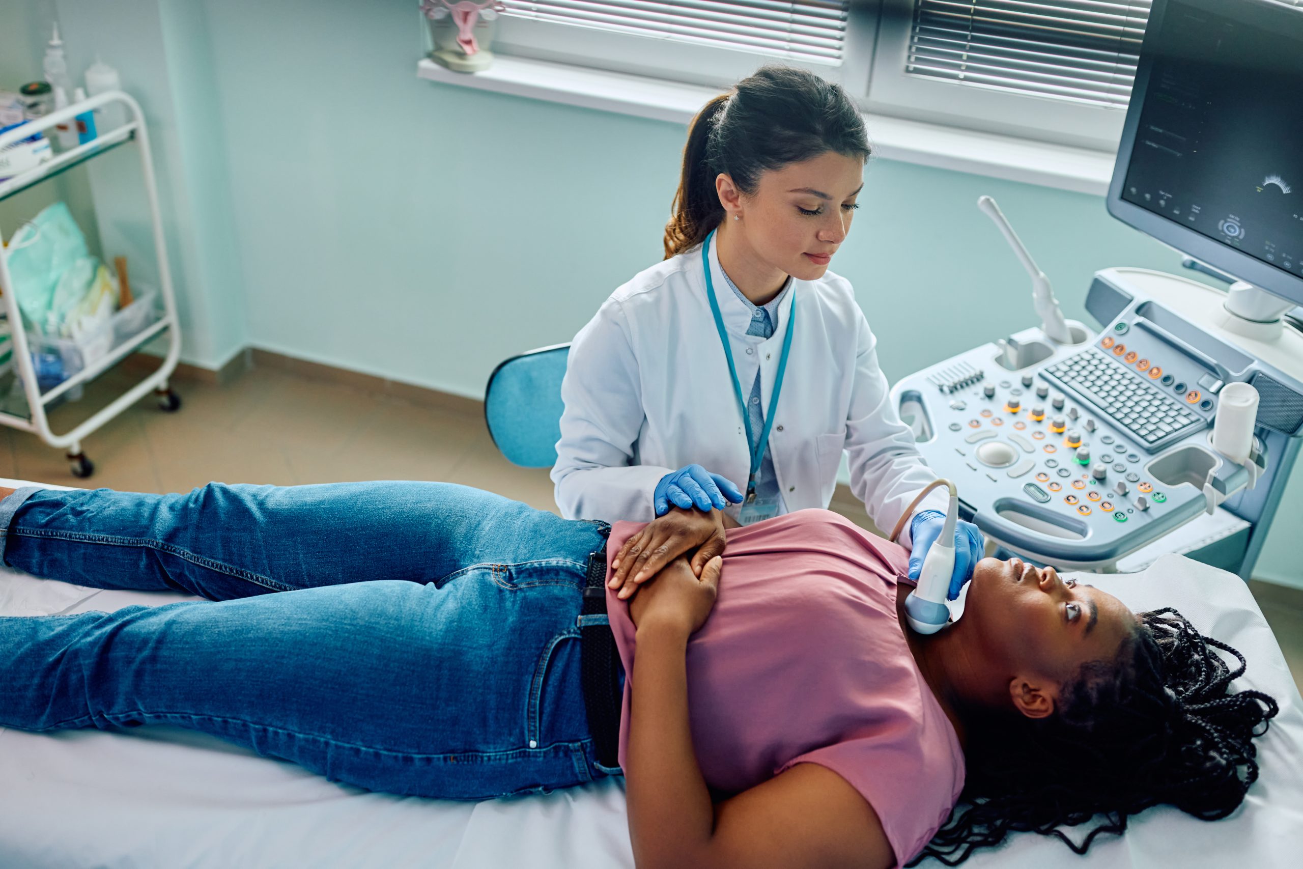 Endometriose, miomas e alterações menstruais: quando procurar o ginecologista?